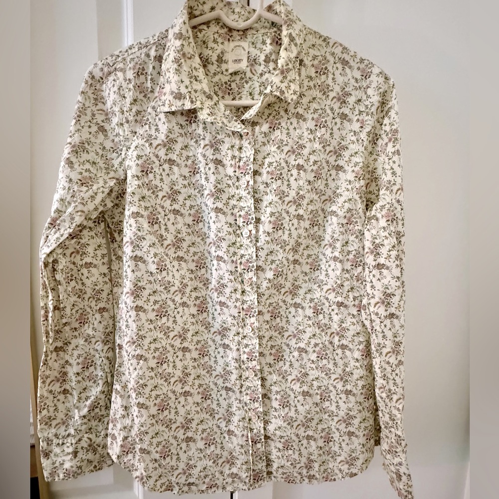 2009-2010 JCrew Liberty Art Fabrics. Floribunda Tana Lawn